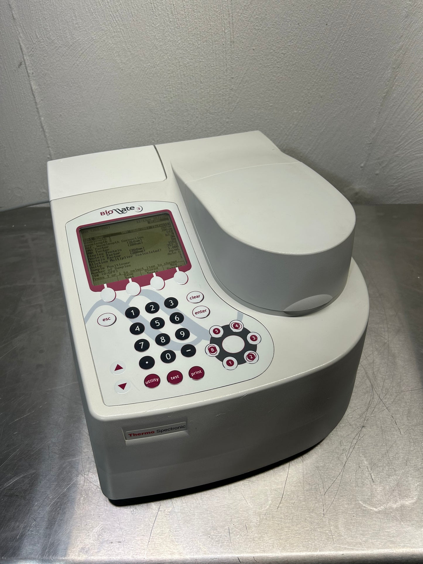 Thermo Scientific BioMate 3 Spectrophotometer 6 positions