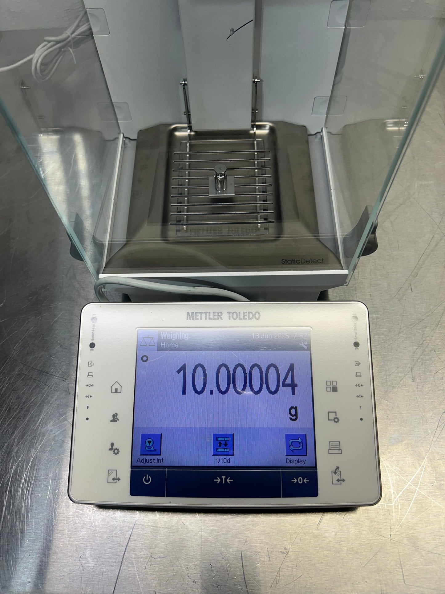 Mettler Toledo XPE105 Analytical Balance Readability 0.01 mg