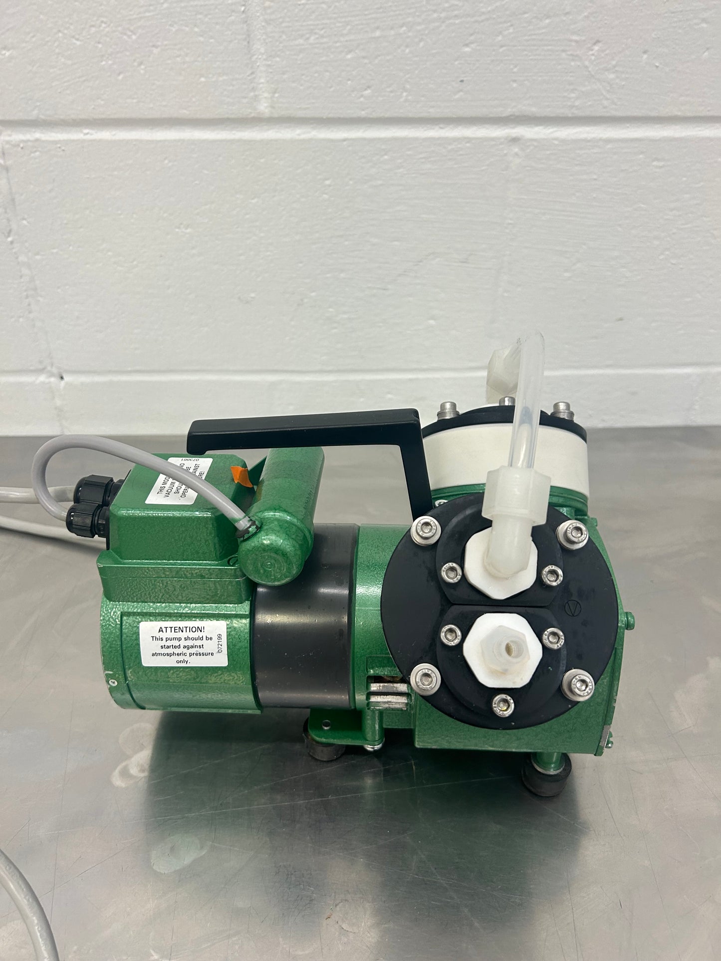 Chemglass CG-4812-30 PTFE Diaphragm Vacuum Pump