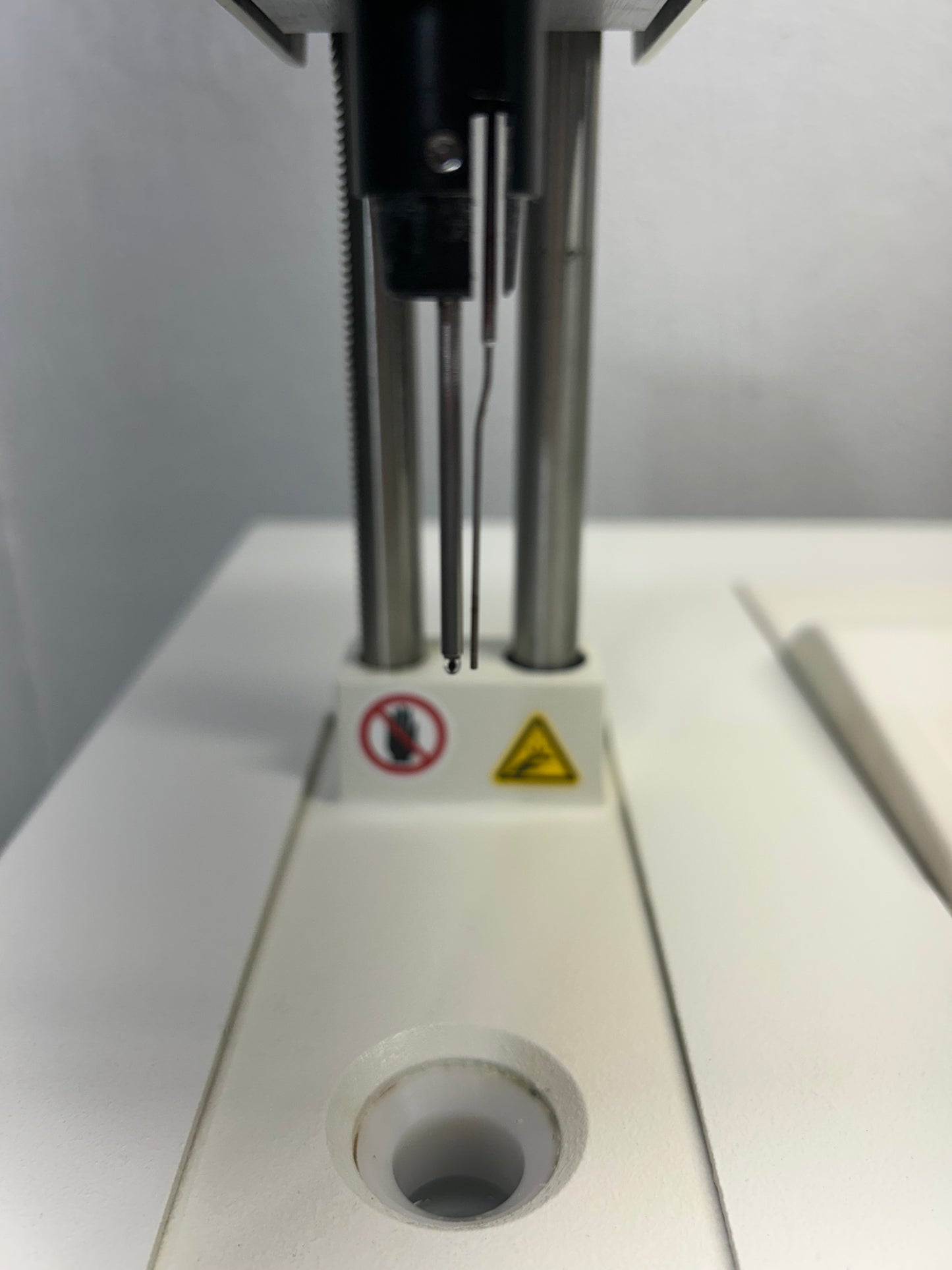 Advanced Instruments Model 3250 Single-Sample Osmometer