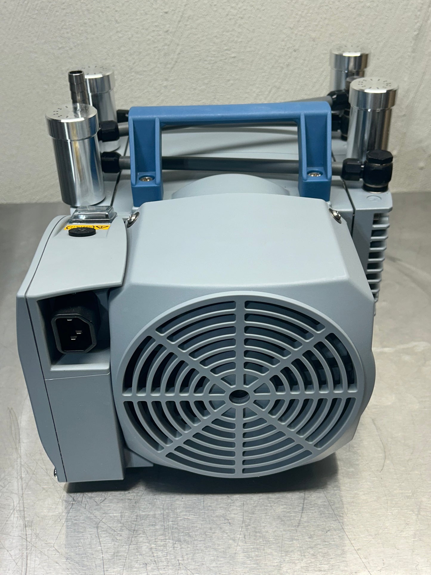 Vacuubrand ME 8 NT diaphragm vacuum pump DOM2021