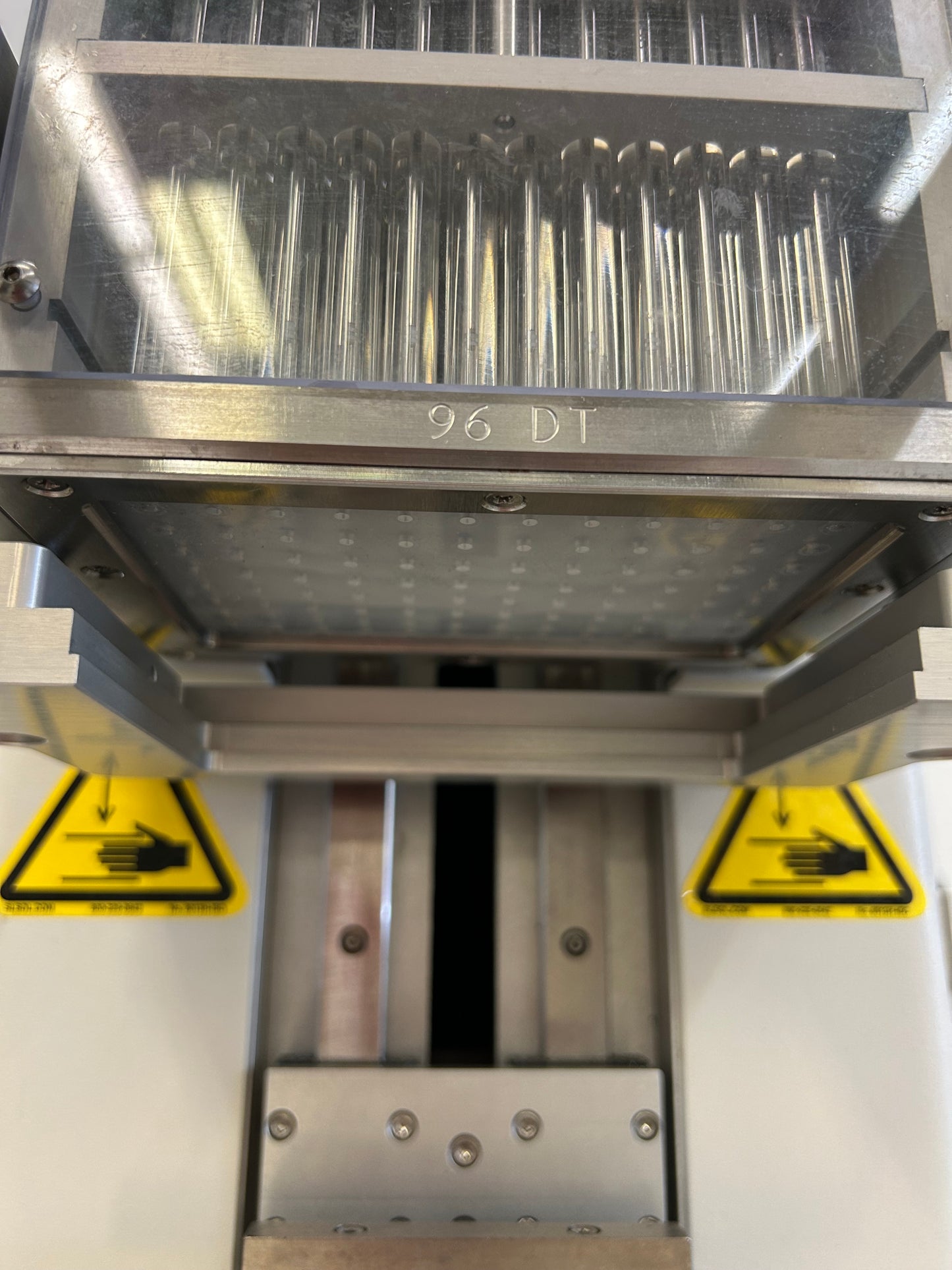 Thermo Matrix Hydra DT benchtop liquid handler