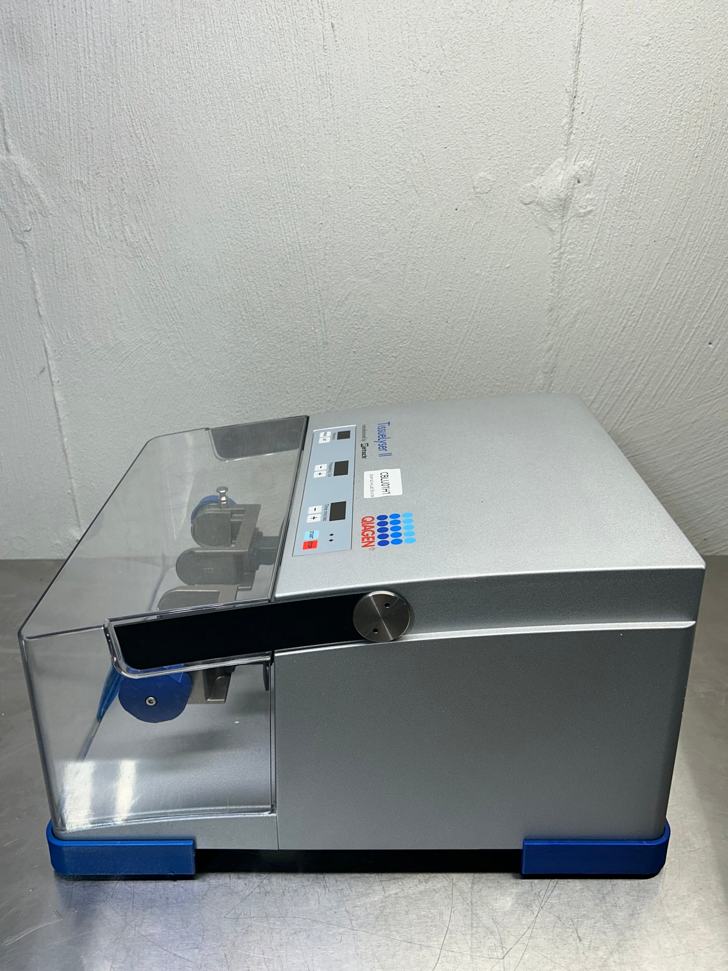 Retsch Qiagen Tissuelyser II Sample Disruptor MM400 DOM2009