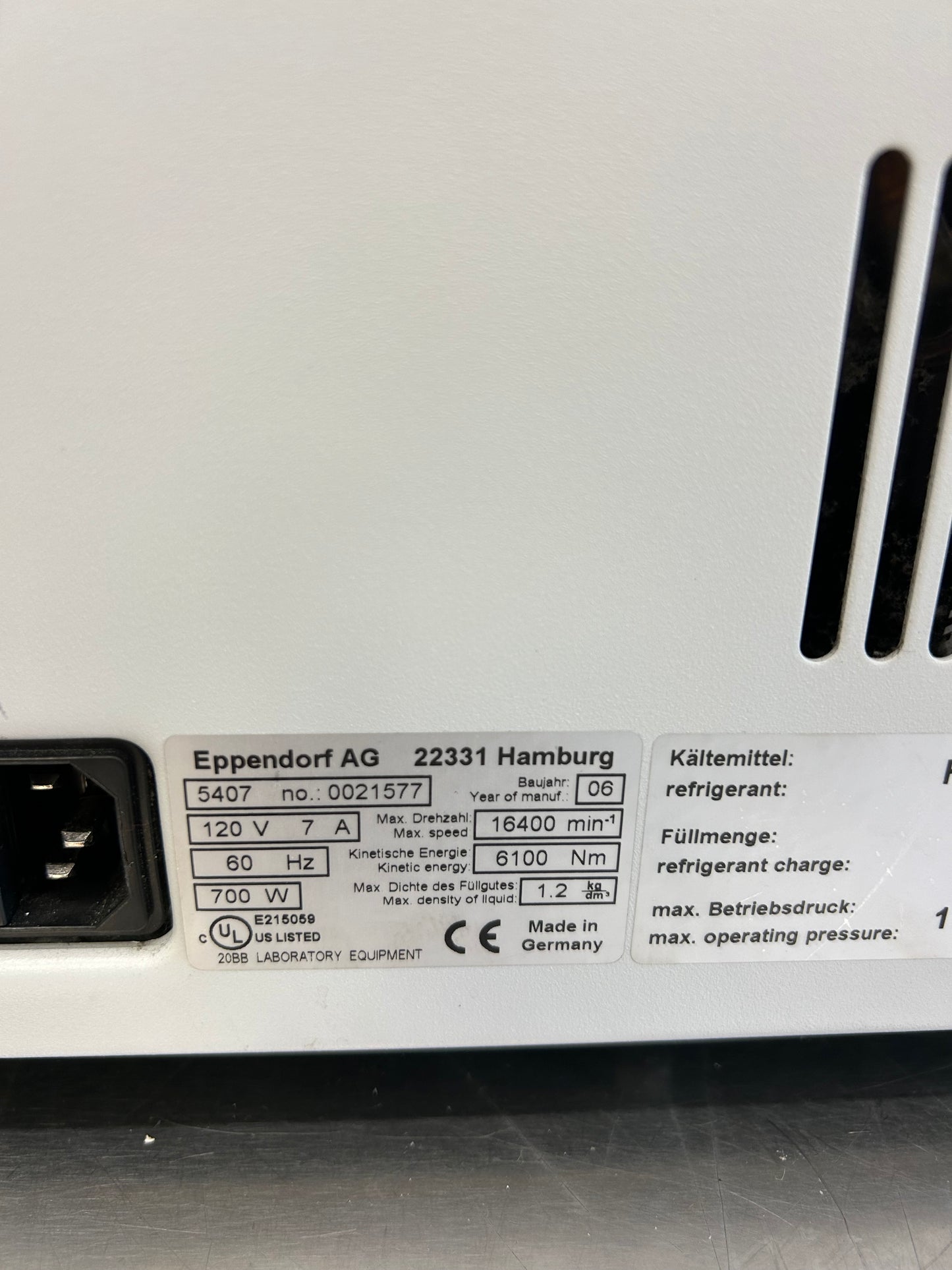 Eppendorf 5417R Refrigerated Centrifuge