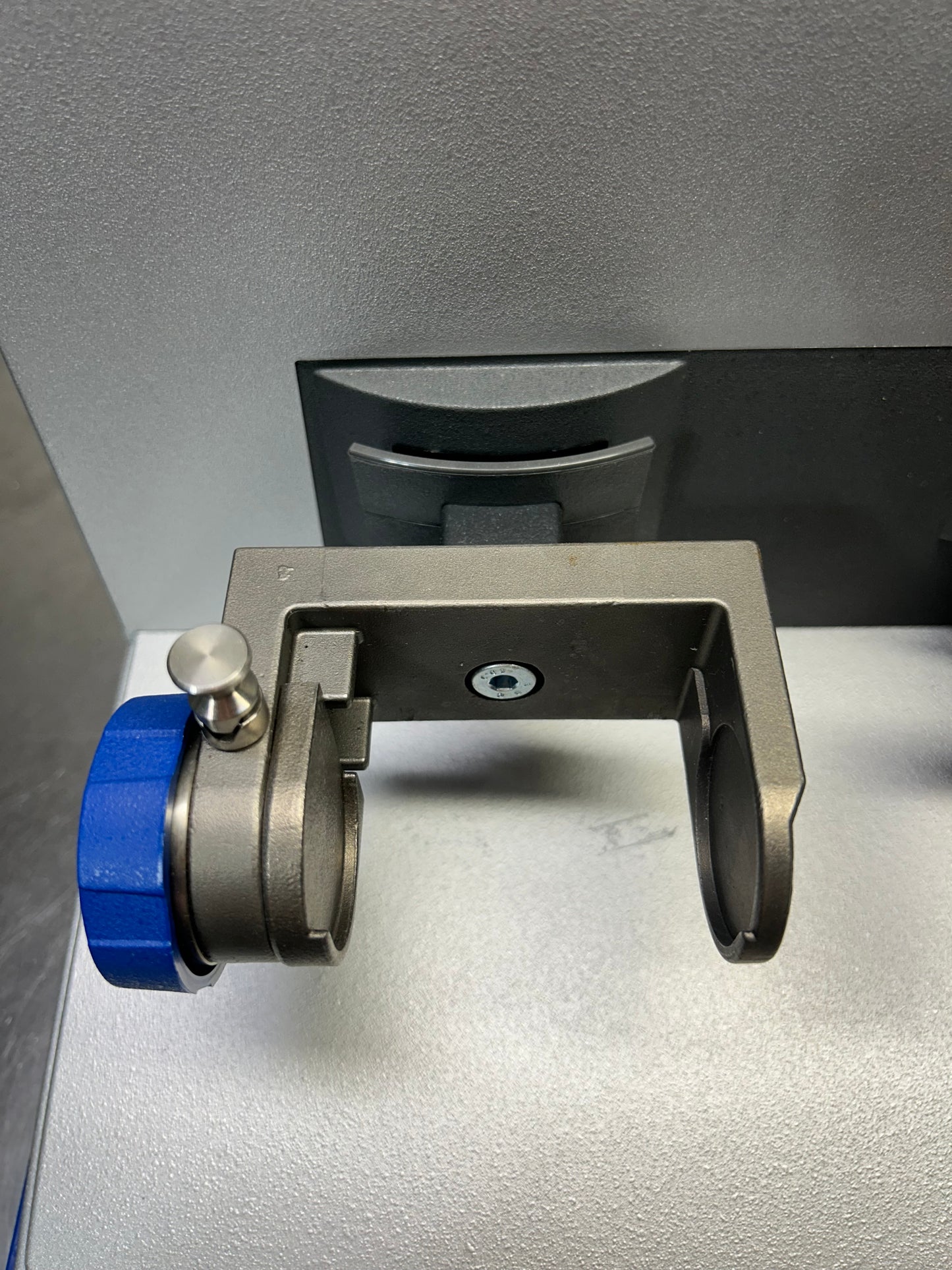 Retsch Qiagen Tissuelyser II Sample Disruptor MM400 DOM2009