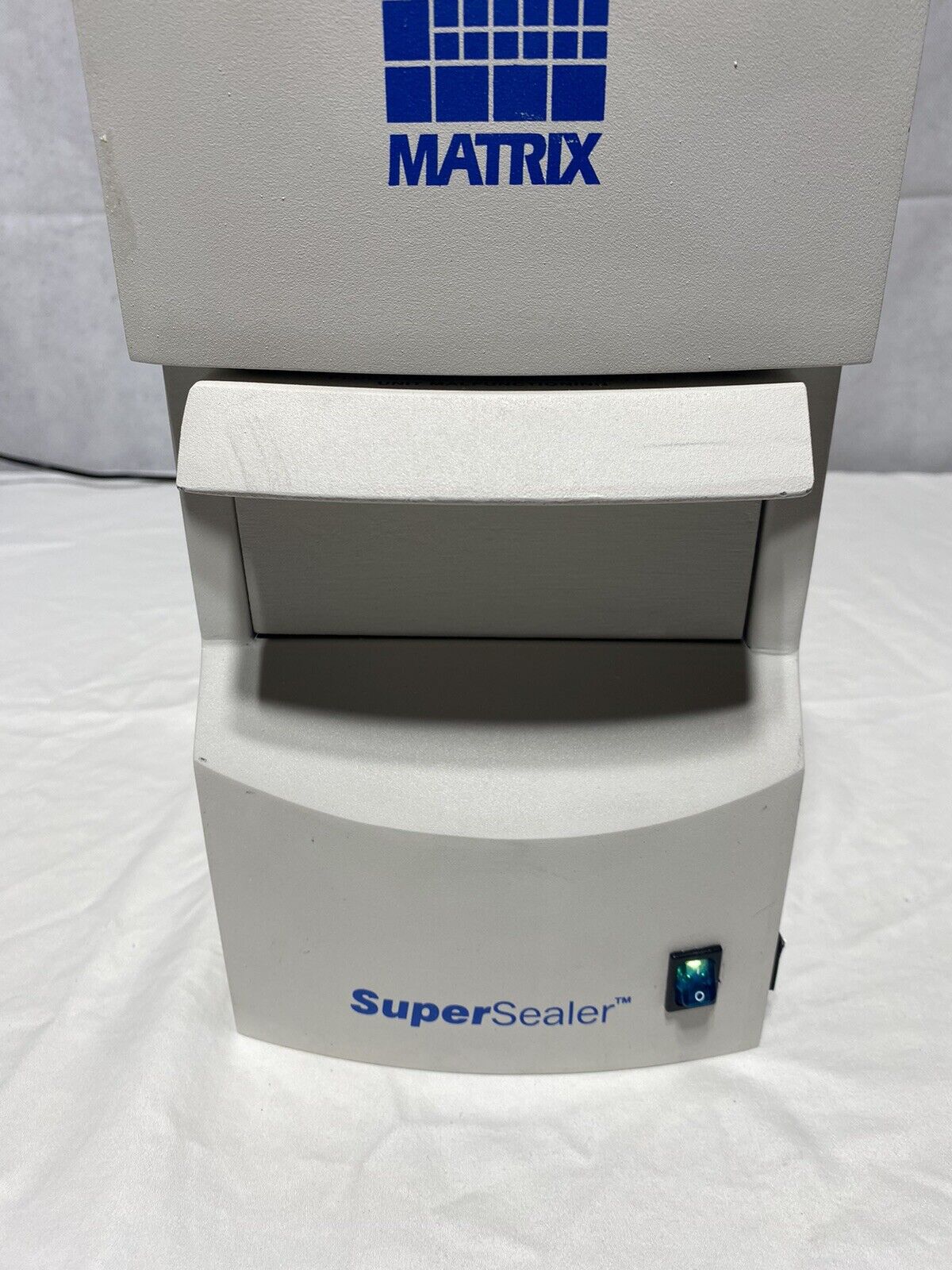 Matrix SuperSealer for Flexible Mat Microplate Sealing