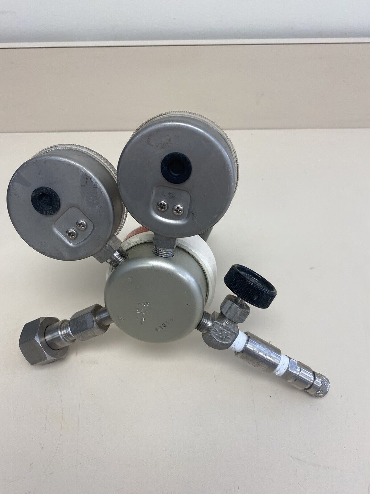 Matheson single stage regulator 14M