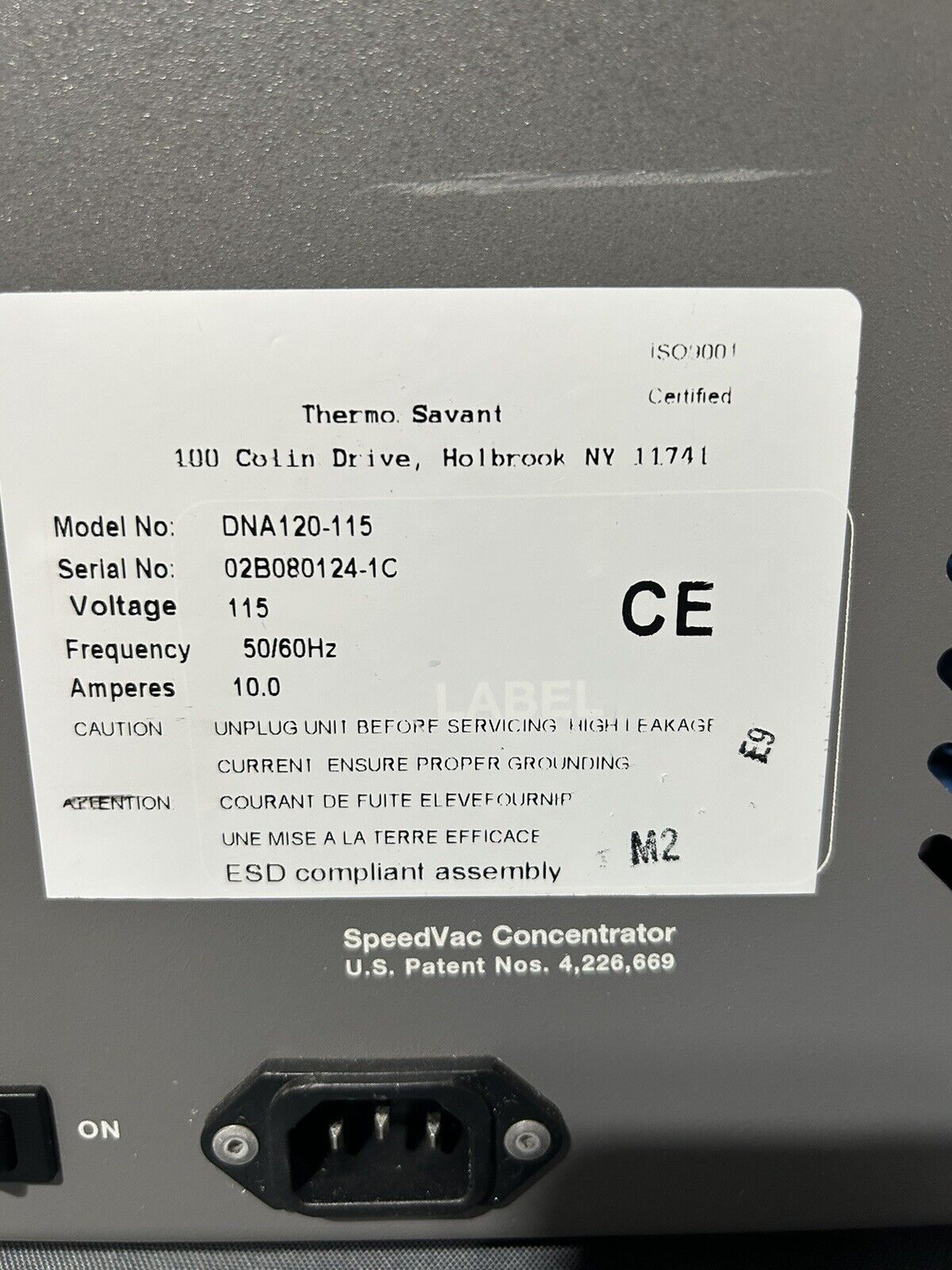 Savant SpeedVac DNA120 Vacuum Concentrator