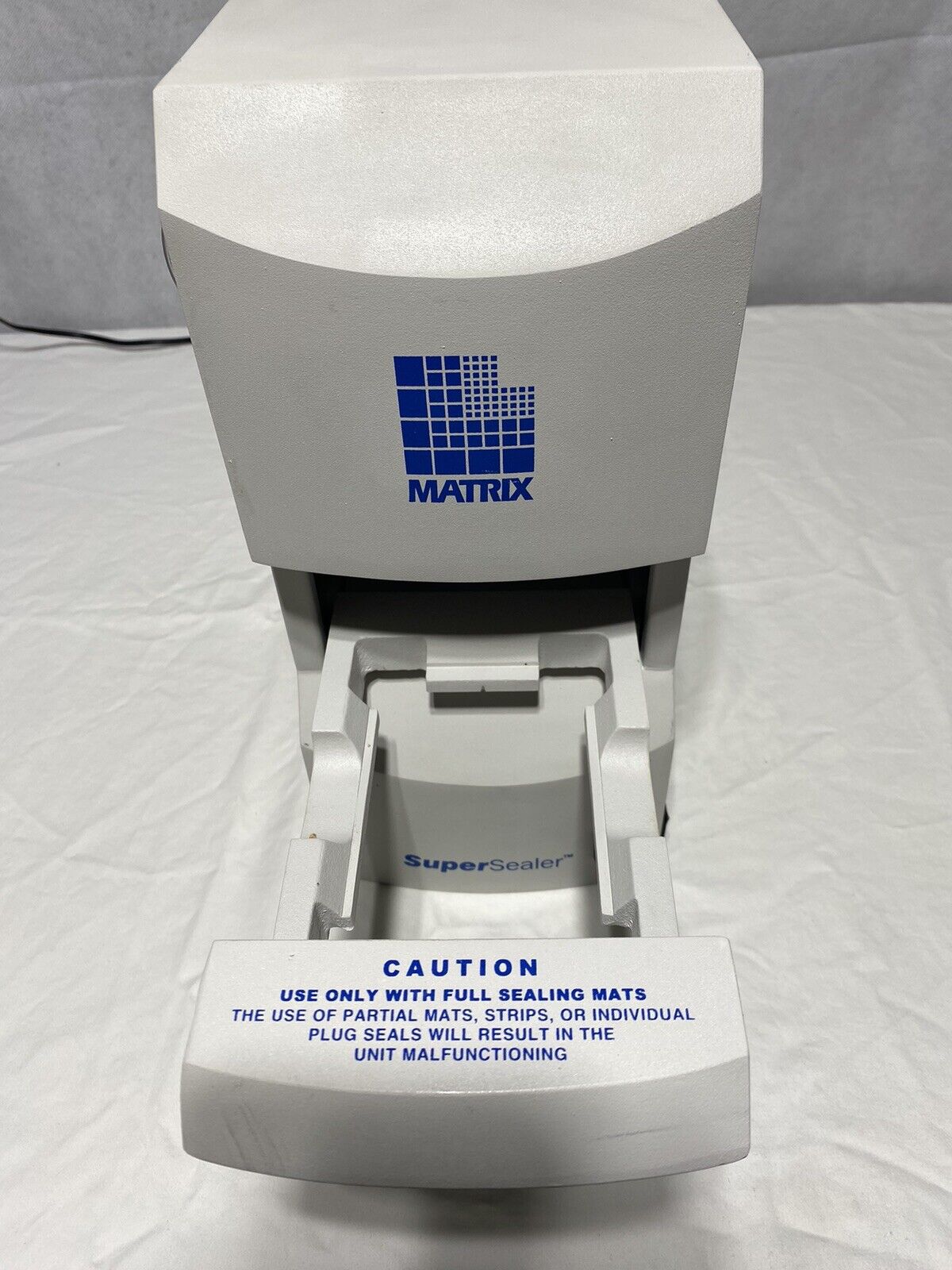 Matrix SuperSealer for Flexible Mat Microplate Sealing