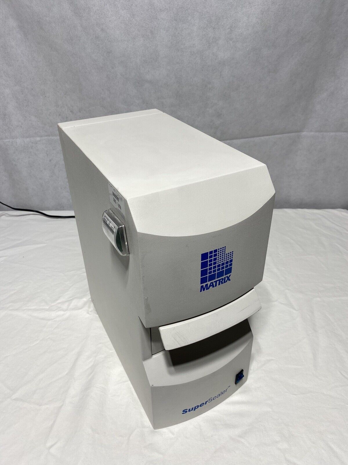 Matrix SuperSealer for Flexible Mat Microplate Sealing