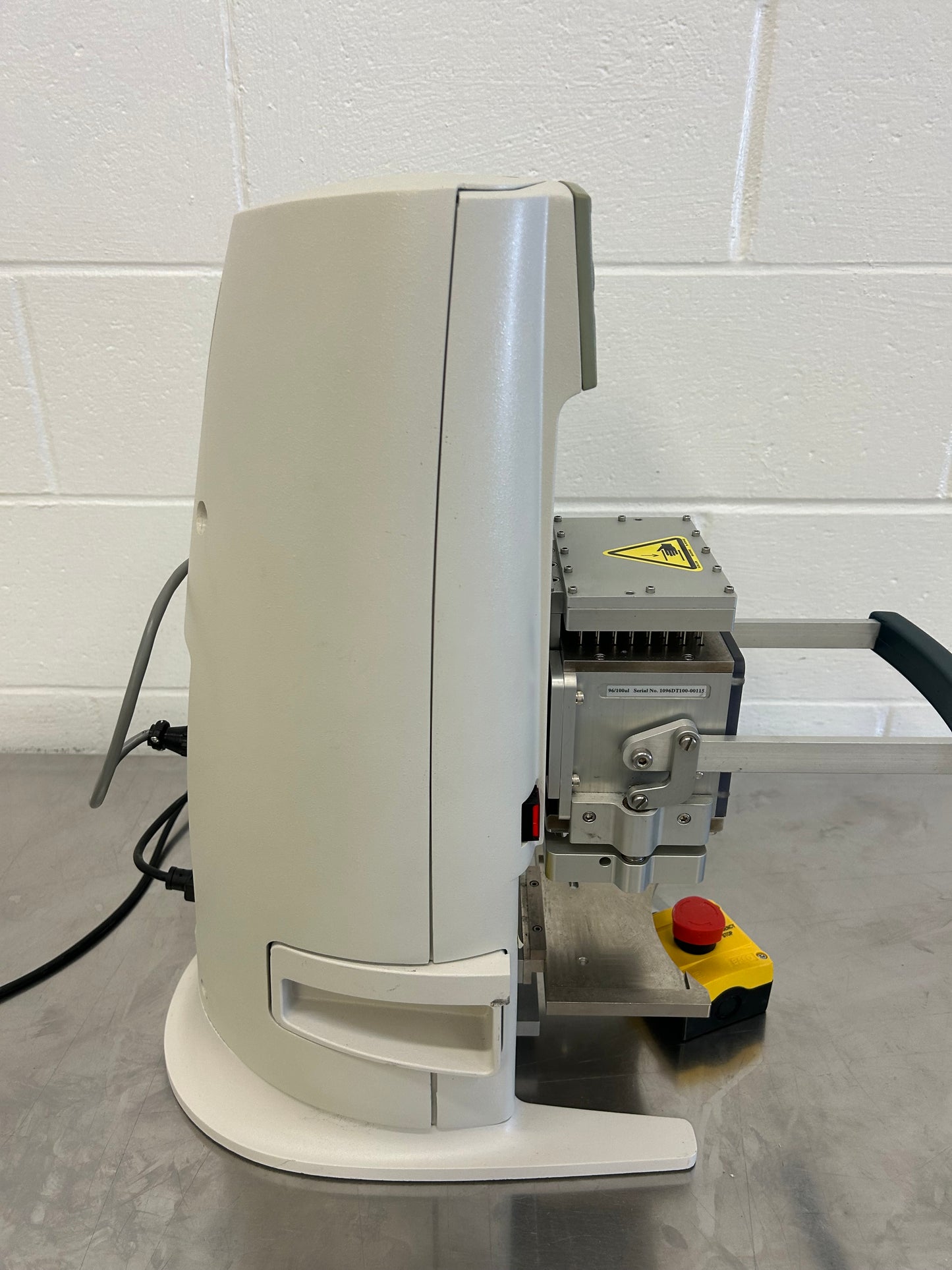 Thermo Matrix Hydra DT benchtop liquid handler