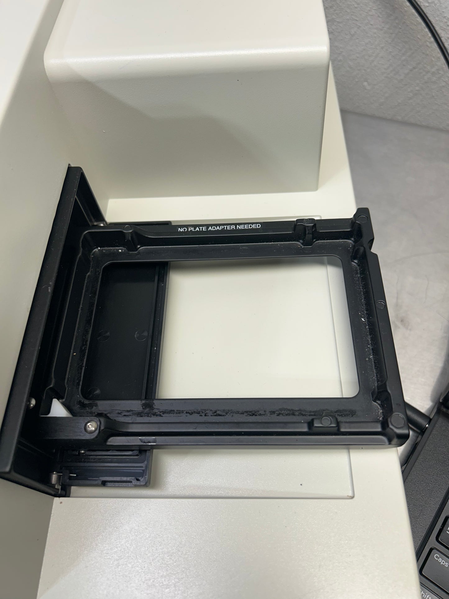 Molecular Devices SpectraMax 190 Microplate Reader w/ Softmax Pro See Validation Report