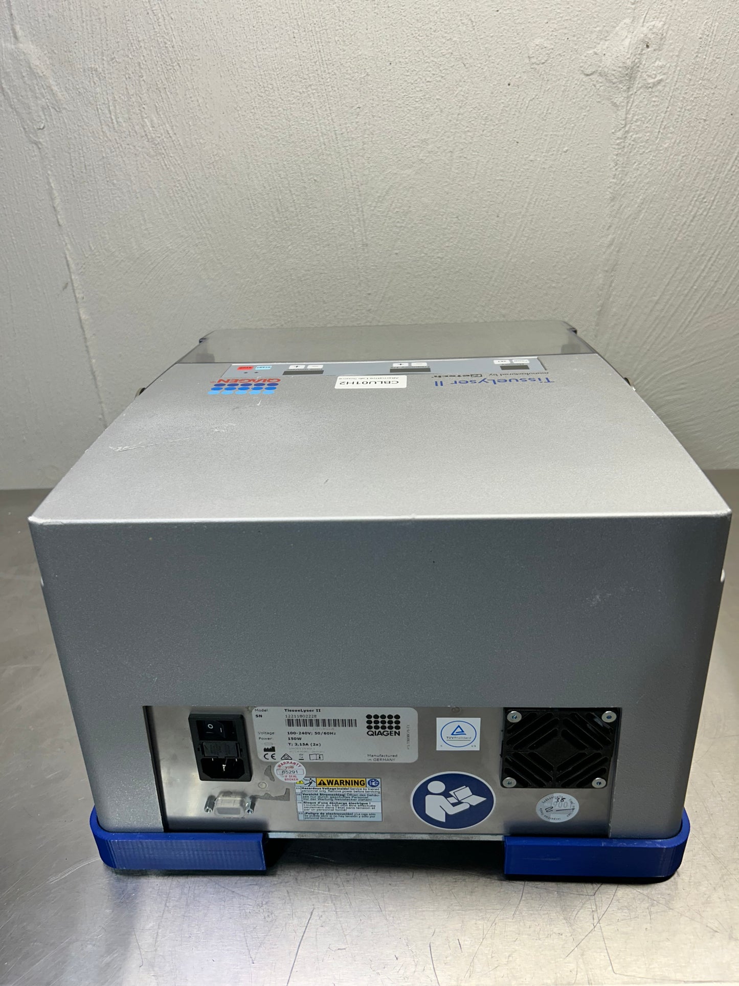 Retsch Qiagen Tissuelyser II Sample Disruptor MM400