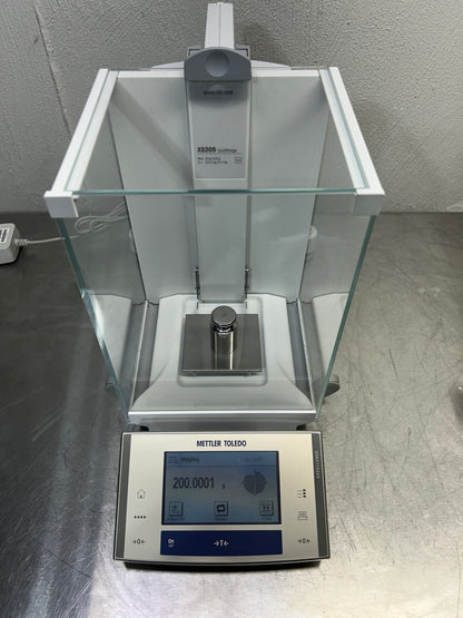 Mettler Toledo XS205DU Analytical Balance Readability 0.01 mg