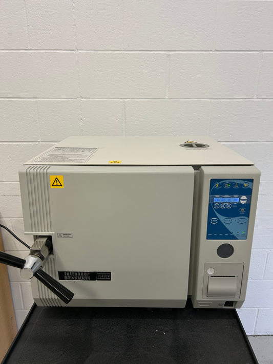 Tuttnauer Autoclave-Steam Sterilizer 3545E 220V