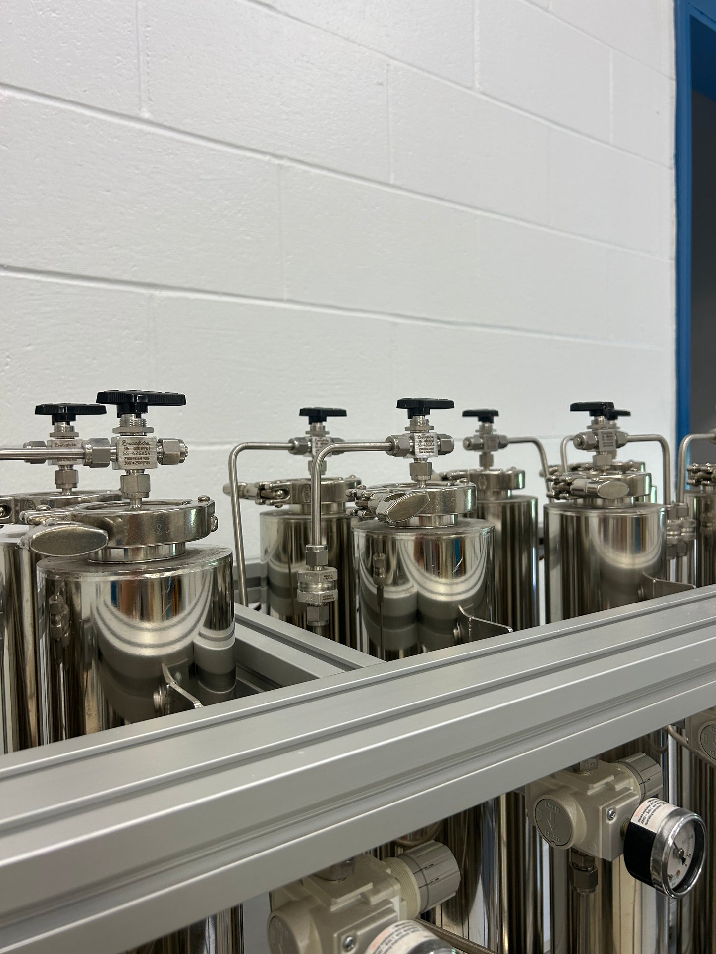 Inert PureSolv MD7 Solvent Purification System 5 Channels Regenerated
