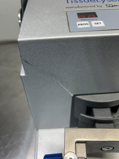 Retsch Qiagen Tissuelyser II Sample Disruptor MM400