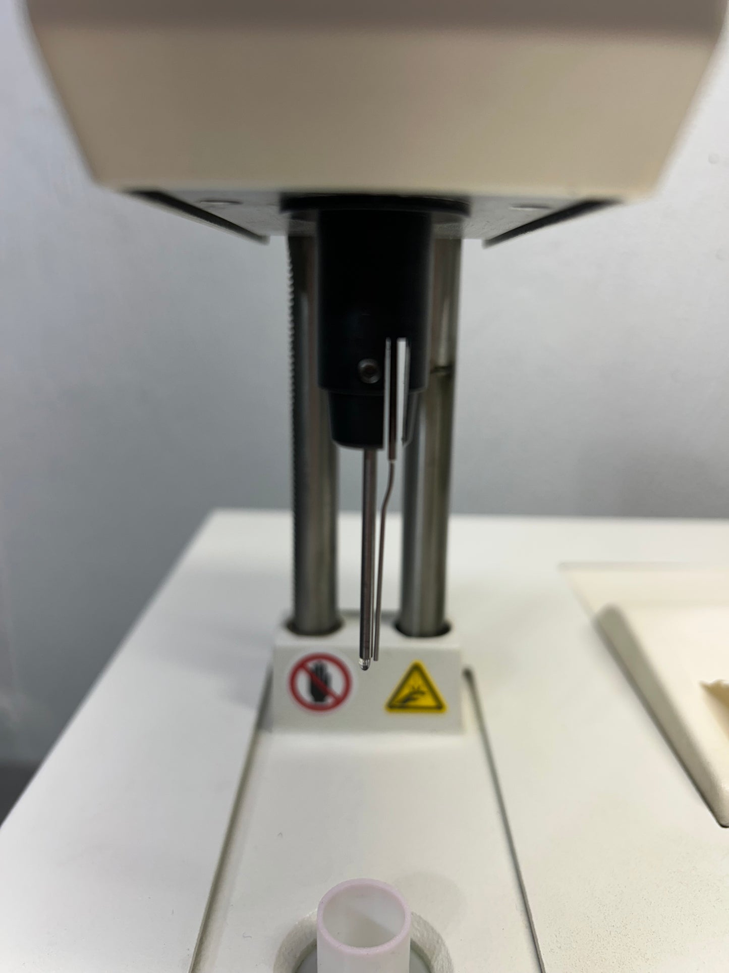 Advanced Instruments Model 3250 Single-Sample Osmometer Calibrated