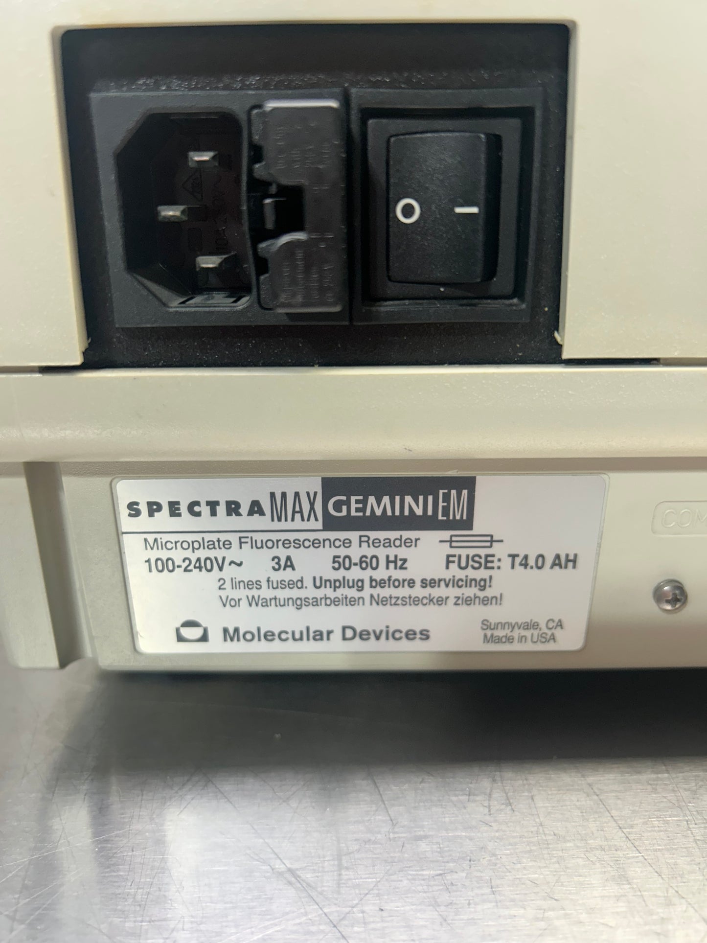 Molecular Devices SpectraMax Gemini EM Microplate Reader