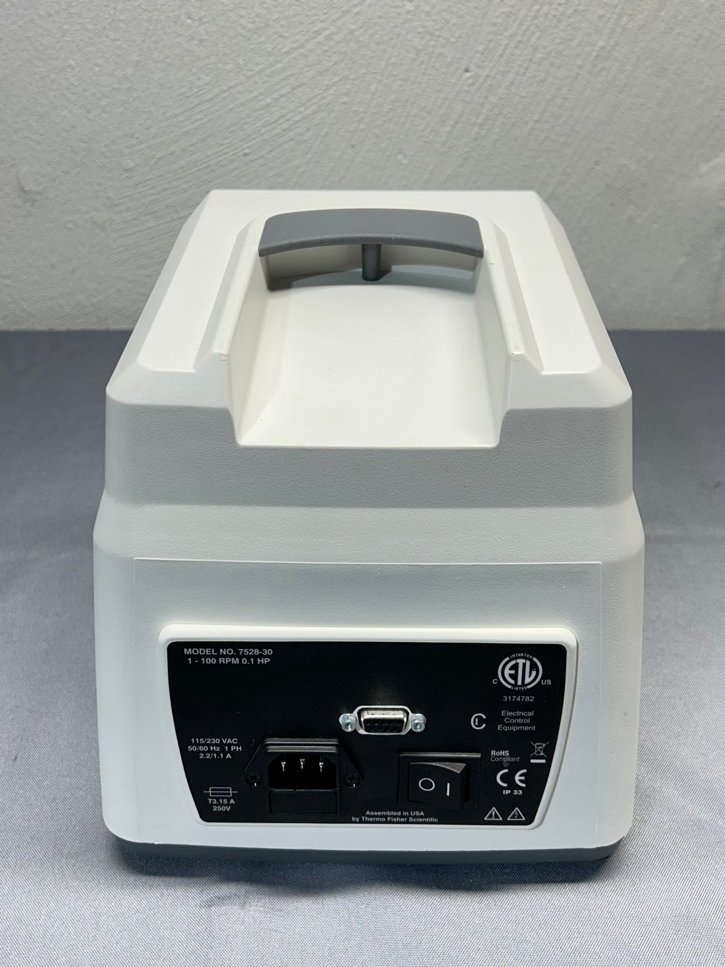 Masterflex L/S Console Drives Peristaltic Pump 7528-30 with pump head