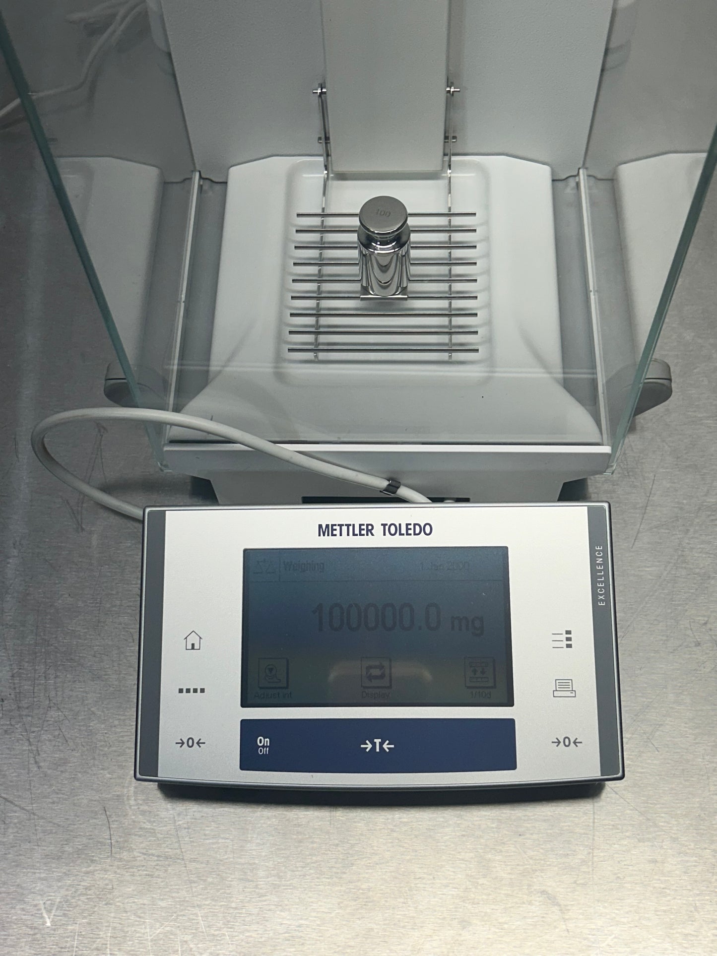 Mettler Toledo XS104/FACT Analytical Balance