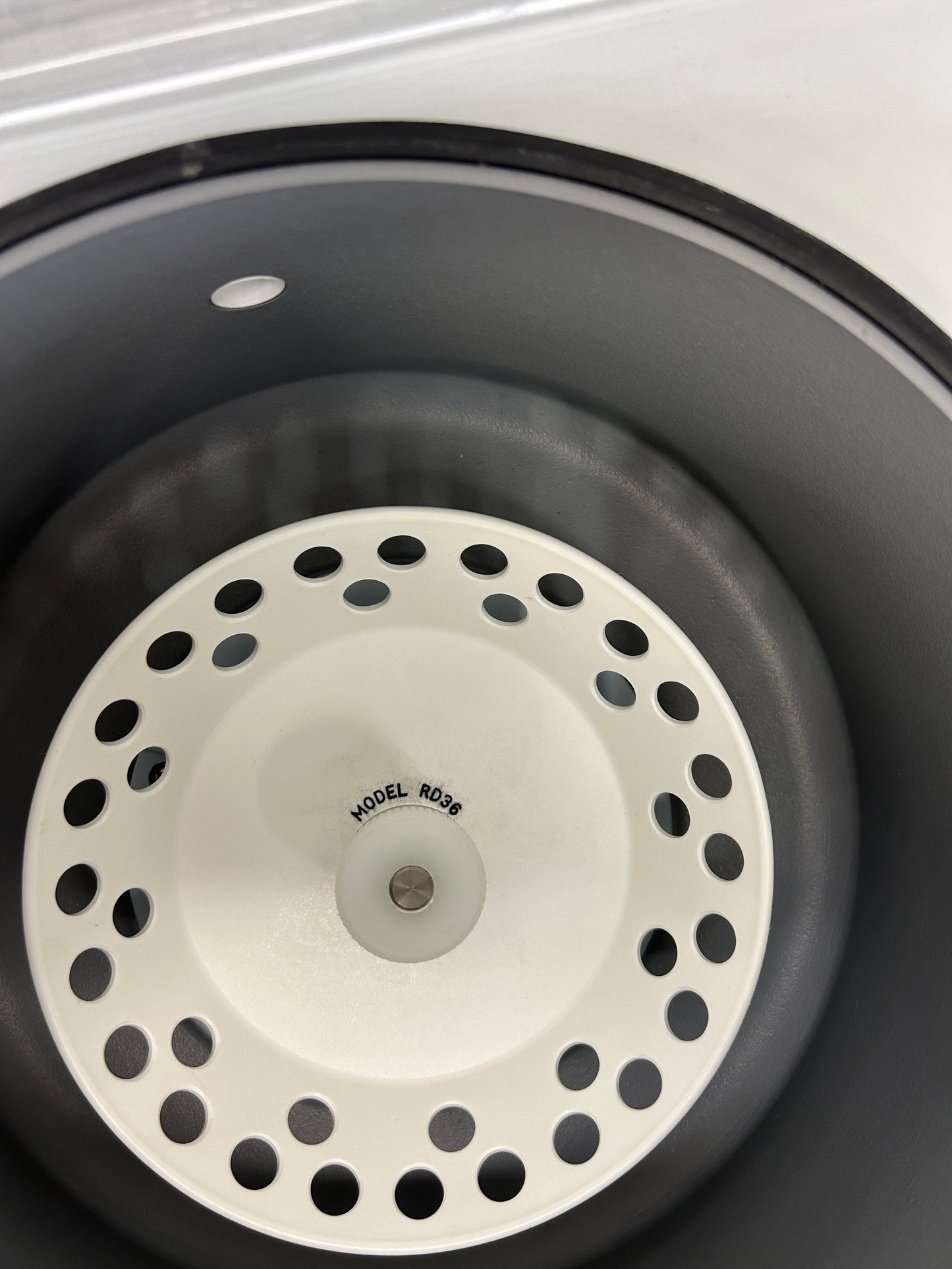 Thermo Scientific Savant SpeedVac DNA120 Vacuum Concentrator with RD36 Rotor