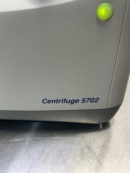Eppendorf 5702 Benchtop Centrifuge with F-35-30-17 Rotor