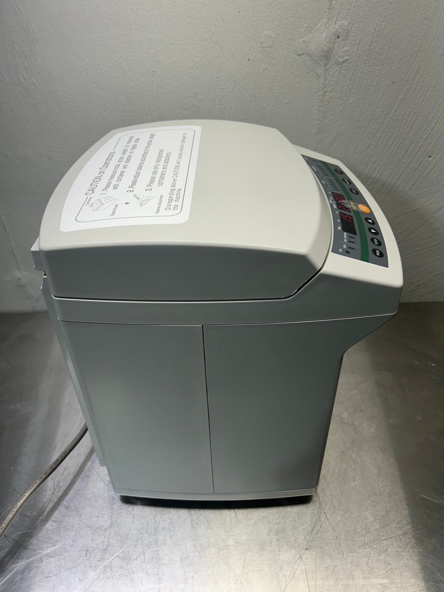 Thinky Mixer ARE-310 with Adapter and Jar