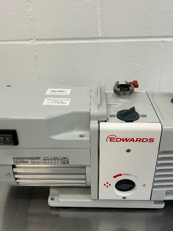 Edwards RV8 Rotary Vane Vacuum Pump with oil mist filter