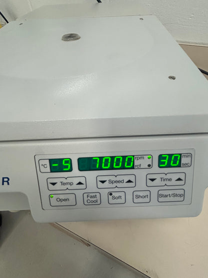 Eppendorf 5417R Refrigerated Centrifuge