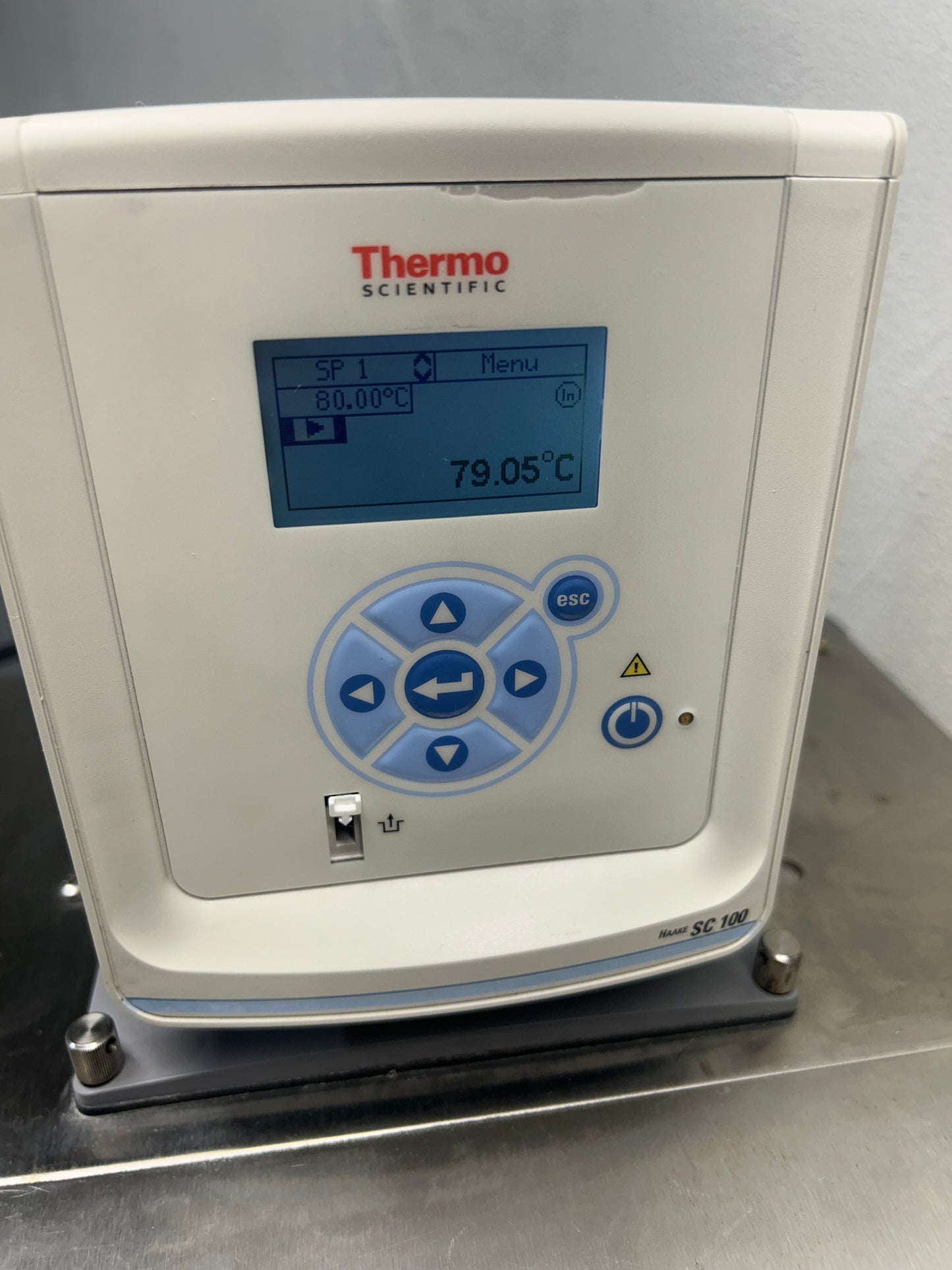 Thermo Scientific HAAKE 19L Water Bath S21 SC 100 Circulator