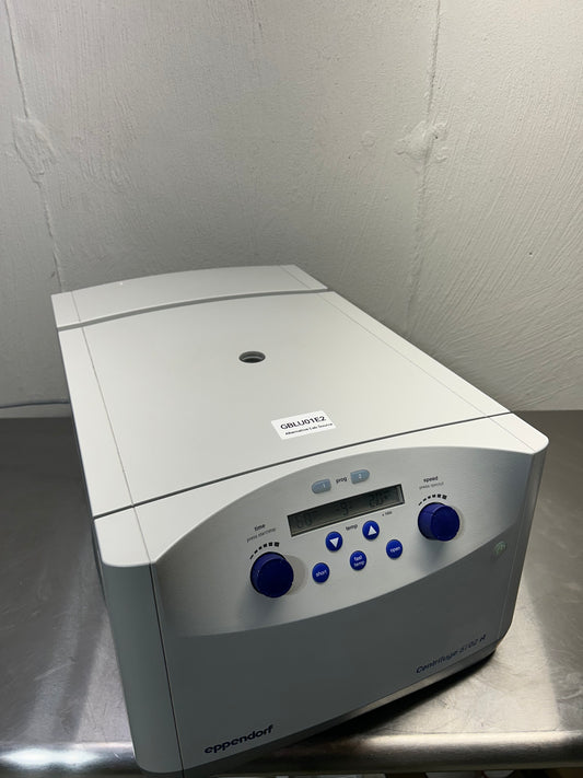 Eppendorf 5702R Refrigerated Centrifuge Unit 2