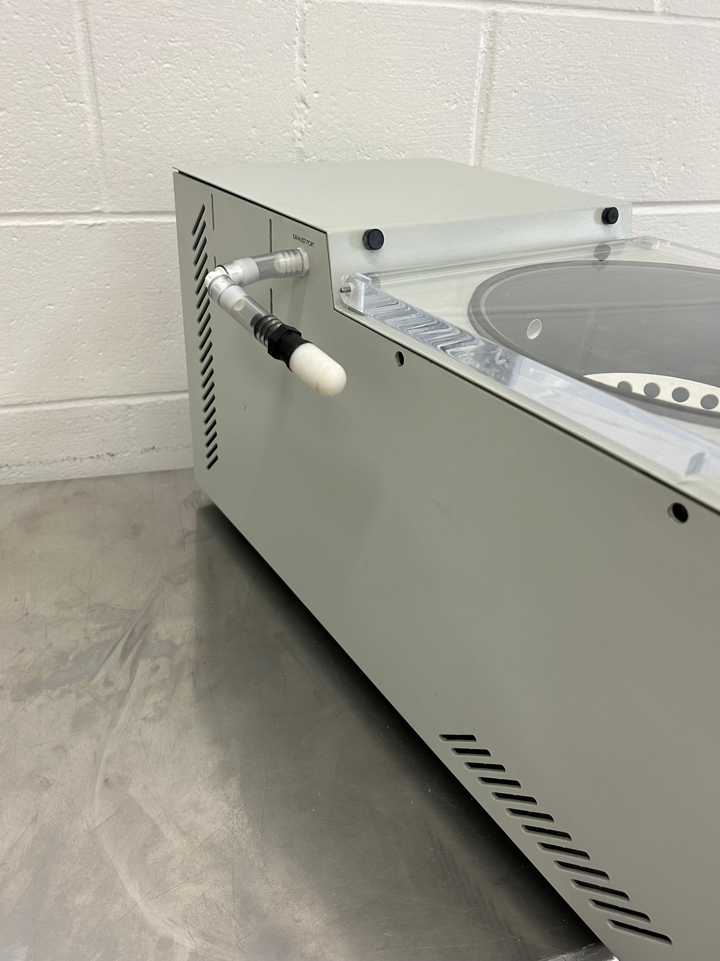 Thermo Scientific Savant SpeedVac DNA120 Vacuum Concentrator with RD36 Rotor