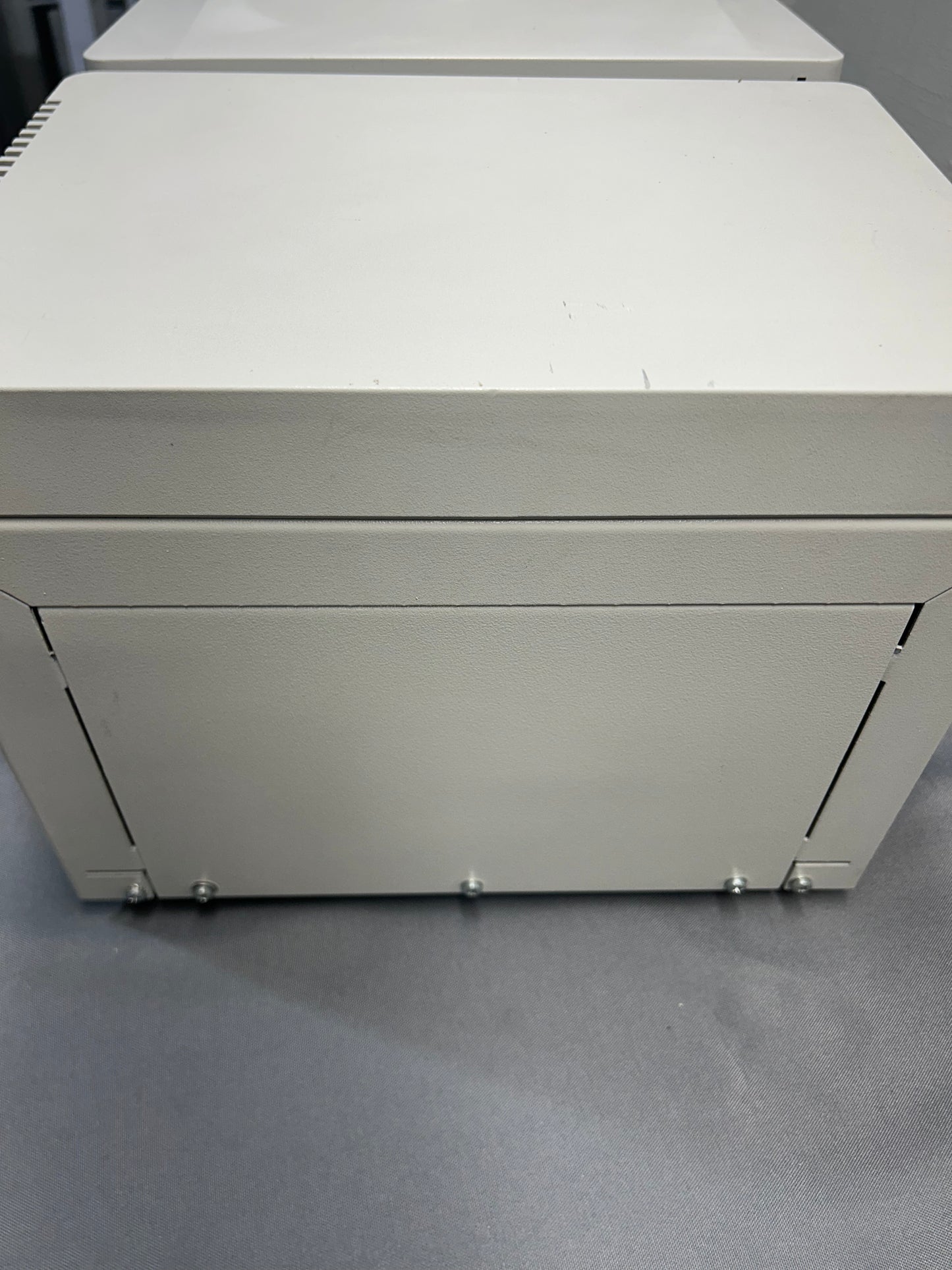 Eppendorf 5417R Refrigerated Centrifuge