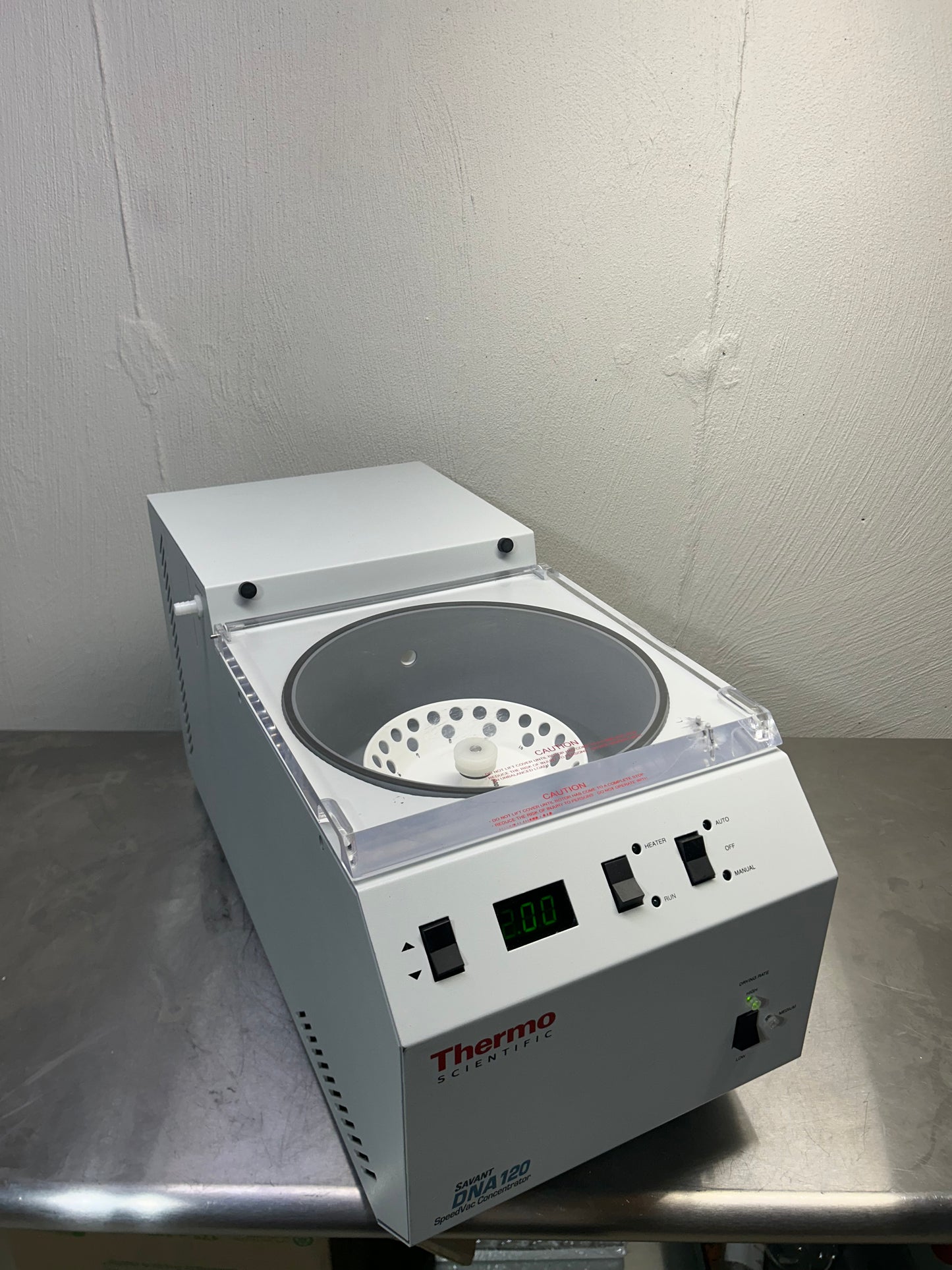 Thermo Scientific Savant SpeedVac DNA120 Vacuum Concentrator with RD36 Rotor Unit 2