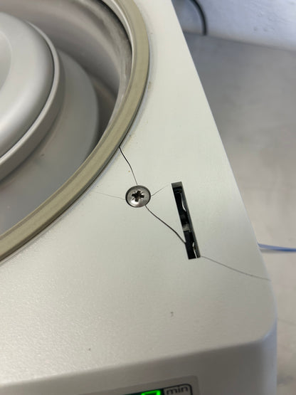 Eppendorf 5417R Refrigerated Centrifuge
