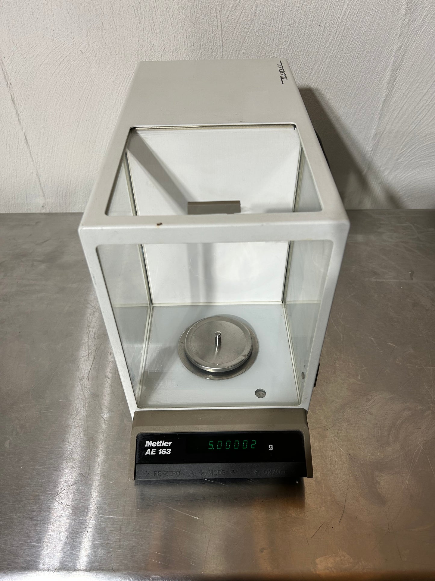 Mettler AE163 Analytical Balance 160g Max 0.01mg Readability