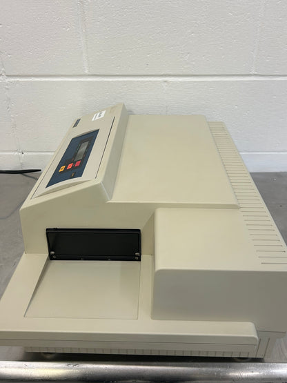 Molecular Devices SpectraMax Gemini EM Microplate Reader