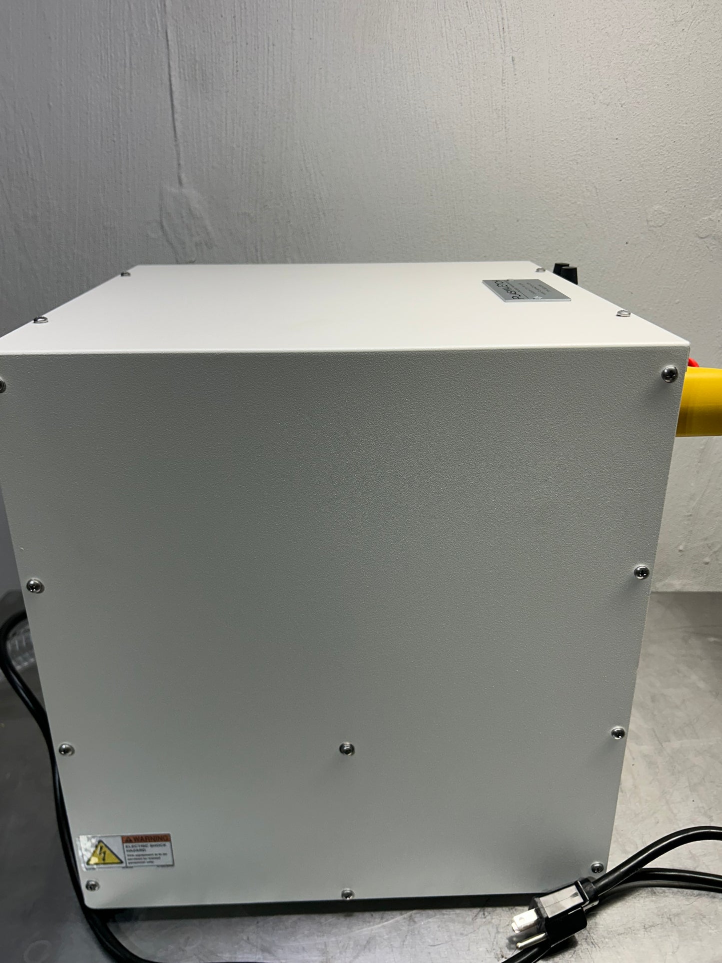 Plasma Etch PE-50-LF Plasma Etcher with vacuum pump