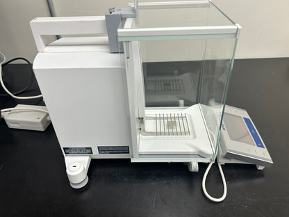 Mettler Toledo XS204/FACT Lab Balance Unit 2