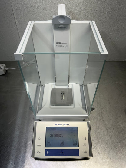 Mettler Toledo XS205DU Analytical Balance Readability 0.01 mg
