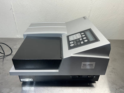 Biotek ELx808 Microplate Reader Absorbance