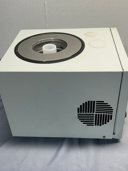 Savant Freeze Dryer Model Micromodulyo with pump