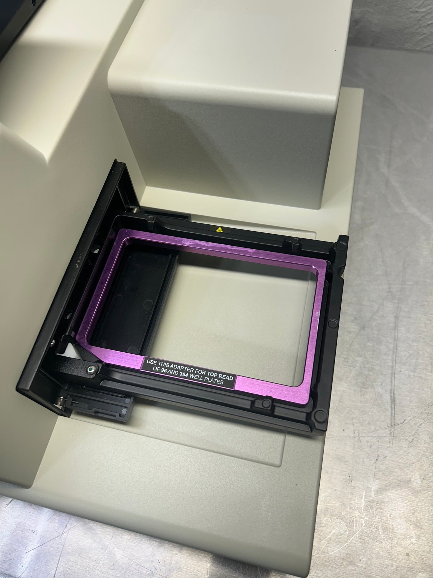 Molecular Devices SpectraMax M2e Multi Mode Microplate Readers