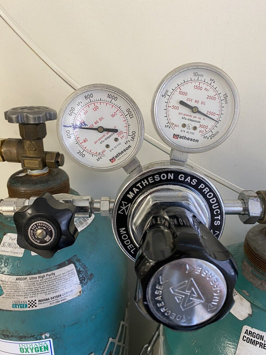 Matheson Two Stage Inert Gas Regulator CGA580